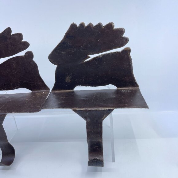 vintage sheet metal santa sleigh and 3 reindeer stocking holder set of 4 - Picture 9 of 9